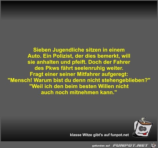 Sieben Jugendliche sitzen in einem Auto