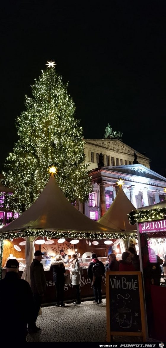 Tanne am Brandenburger Tor 2018 Tanne am Brandenburger Tor 2018