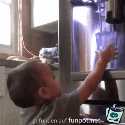 Zu stürmisch das Glas angesetzt Zu stürmisch das Glas angesetzt