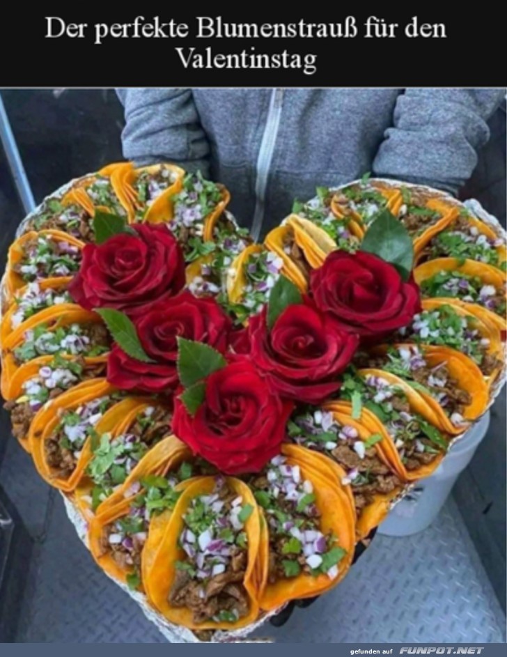 Einzigartiger Herzstrau aus Tacos und Rosen