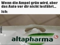 Geduldsprobe an der grünen Ampel