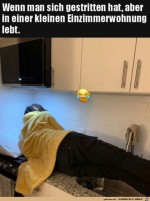 In-der-Kche-schlafen.jpg auf www.funpot.net