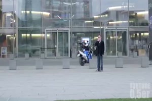 Zauberer verwandelt i-phone 6