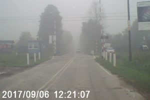 Schrankenw�rter hat geschlafen