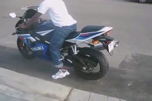 vom Burnout-Blitz getroffen