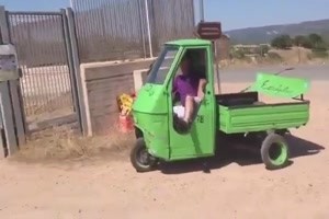 ein verr�cktes Dreirad