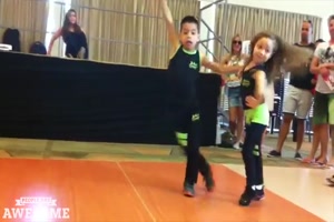 PEOPLE ARE AWESOME Kids Edition 1