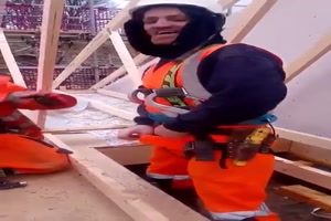 Harter Spass auf der Arbeit