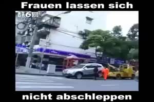Frauen lassen sich nicht abschleppen