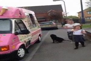 Er bekommt auch ein Eis