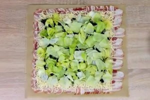 Kaese - Bacon - Spinat - Rolle