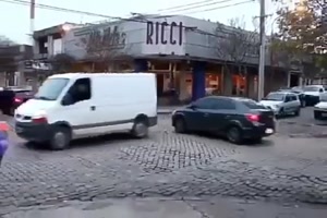 Augen zu und durch bis die Polizei kommt