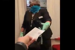 Fahrkartenkontrolle in Corona-Zeiten