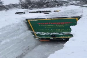 Ziemlich hoch der Schnee