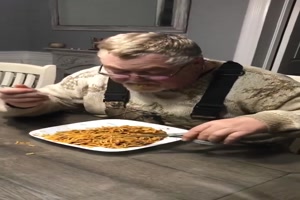 So kann man auch Spaghetti essen