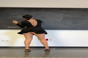 Die Lehrerin gef�llt mir