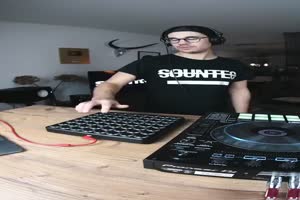 Super DJ