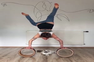 Sie ist fit