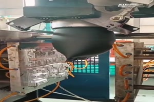 Wie ein Werkzeugkoffer entsteht