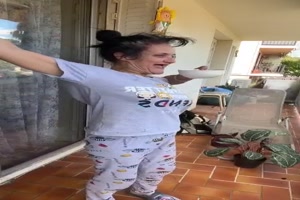 Achtung!!! Nicht erschrecken.