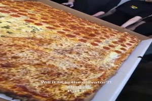 Riesen-Pizza