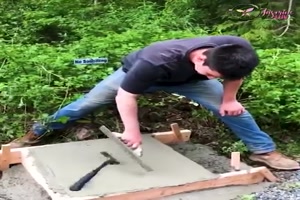 Hoppalas bei der Arbeit