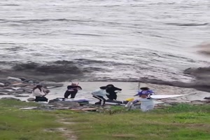 Untersch�tze nie die Kraft des Wassers