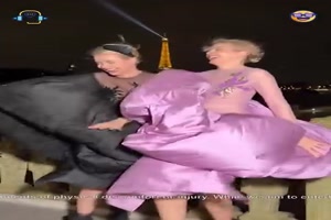 Wenn es etwas zu windig fr ein Kleid ist