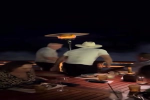 Kleine Erfrischung w�hrend des Abendessens